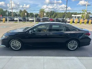 Toyota Avalon Hybrid 2021 Limited 4dr Sedán