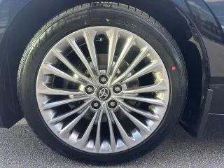 Toyota Avalon Hybrid 2021 Limited 4dr Sedán