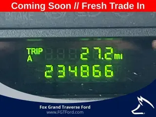 Ford E-Series 2010 E-150 Furgón de carga de 3 puertas