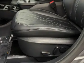Ford Mustang Mach-E 2023 AWD Select 4dr SUV
