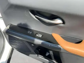 Lexus UX 250h 2021 AWD 4dr Crossover