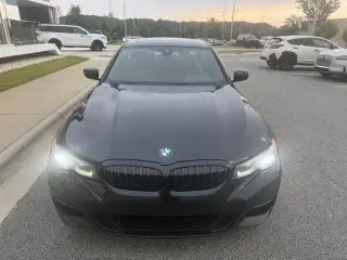 BMW Serie 3 2022 330i Sedán 4 puertas