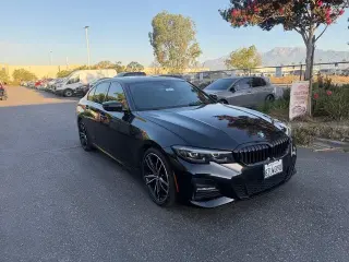 BMW Serie 3 2022 330i Sedán 4 puertas