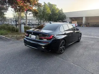 BMW Serie 3 2022 330i Sedán 4 puertas