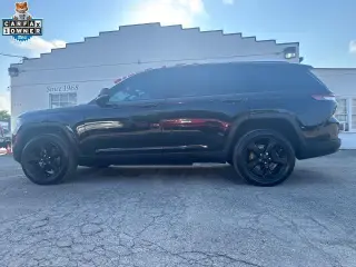 Jeep Grand Cherokee L 2023 4x2 Limited 4dr SUV