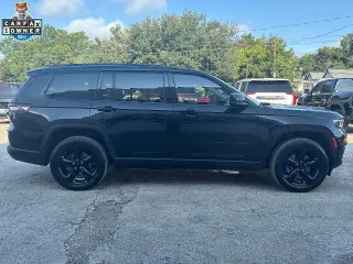 Jeep Grand Cherokee L 2023 4x2 Limited 4dr SUV