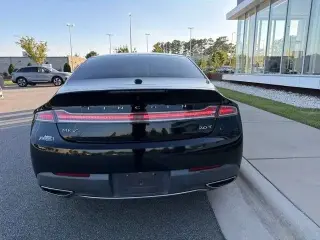 Lincoln MKZ 2018 Premiere 4dr Sedán