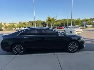 Lincoln MKZ 2018 Premiere 4dr Sedán