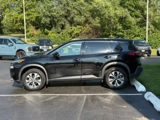 Nissan Rogue 2021 AWD SV 4dr Crossover