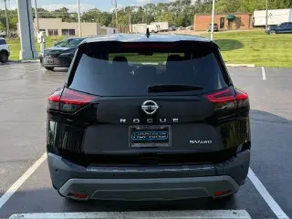Nissan Rogue 2021 AWD SV 4dr Crossover