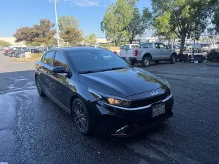 Kia Forte 2023 GT-Line 4dr Sedán