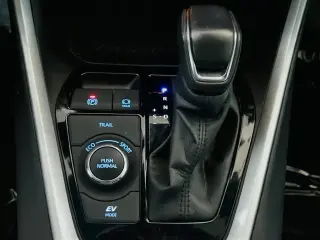Toyota RAV4 Híbrido 2022 AWD SE 4dr SUV