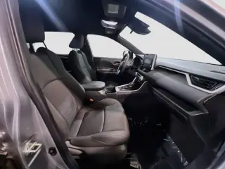 Toyota RAV4 Híbrido 2022 AWD SE 4dr SUV