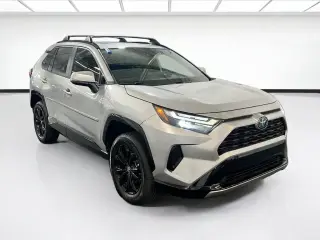 Toyota RAV4 Híbrido 2022 AWD SE 4dr SUV