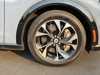 Ford Mustang Mach-E 2023 Premium 4dr SUV