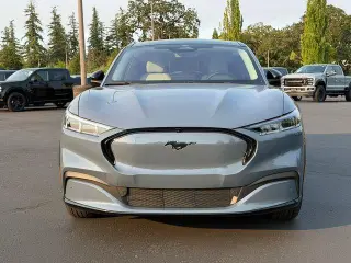 Ford Mustang Mach-E 2023 Premium 4dr SUV