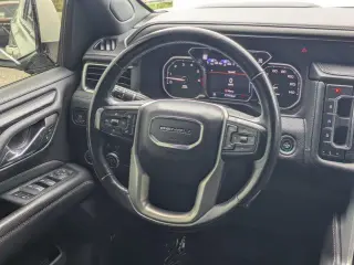 GMC Yukon XL 2021 4x4 Denali 4dr SUV