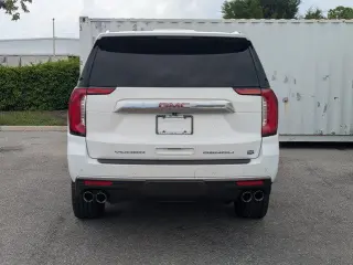 GMC Yukon XL 2021 4x4 Denali 4dr SUV