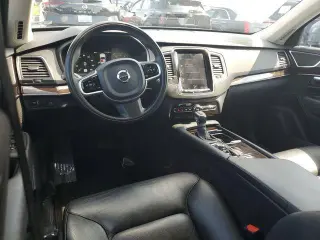 Volvo XC90 2019 Tracción total T6 Momentum 4dr SUV
