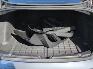 Tesla Model 3 2023 4dr Sedán