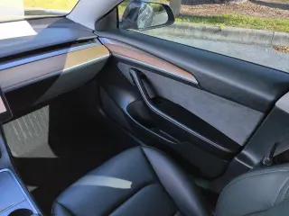 Tesla Model 3 2023 4dr Sedán