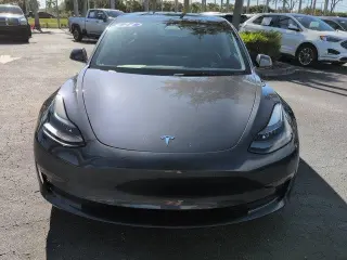 Tesla Model 3 2023 4dr Sedán