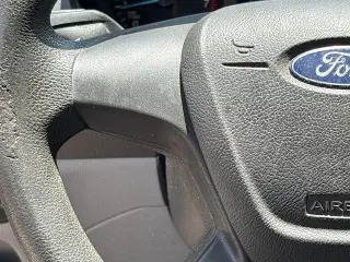Ford Transit 2016 150 3dr SWB Techo Medio Furgón de Carga con Puerta Deslizante del Lado del Pasajero