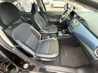Nissan Versa 2025 SV Sedán de 4 puertas