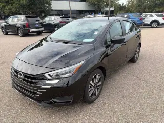 Nissan Versa 2025 SV Sedán de 4 puertas