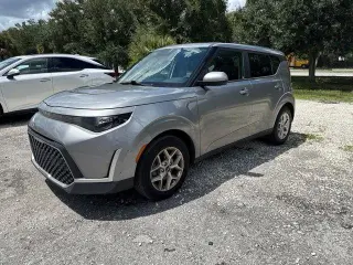Kia Soul 2024 LX 4 puertas Crossover