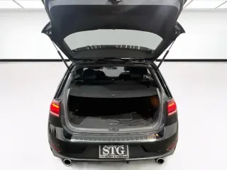 Volkswagen Golf GTI 2019 SE Sedán de 4 puertas 7A