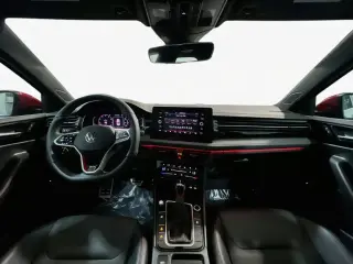 Volkswagen Jetta GLI 2025 Autobahn Sedán de 4 puertas 7A