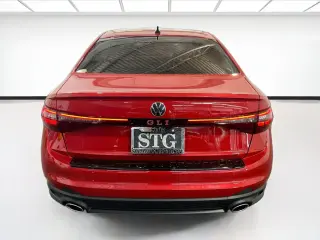 Volkswagen Jetta GLI 2025 Autobahn Sedán de 4 puertas 7A