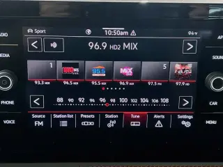 Volkswagen Jetta GLI 2025 Autobahn Sedán de 4 puertas 7A