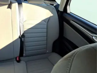 Ford Fusion Híbrido 2018 S Sedán 4 puertas
