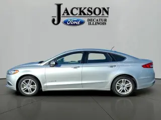 Ford Fusion Híbrido 2018 S Sedán 4 puertas