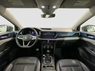 Volkswagen Taos 2023 AWD SE 4Motion 4dr SUV
