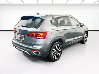 Volkswagen Taos 2023 AWD SE 4Motion 4dr SUV