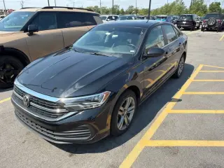 Volkswagen Jetta 2024 SE 4dr Sedán