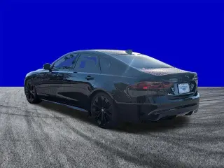 Jaguar XF 2024 P250 R-Dynamic SE 4dr Sedán