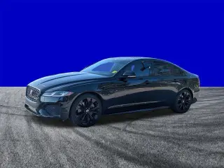 Jaguar XF 2024 P250 R-Dynamic SE 4dr Sedán