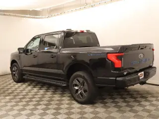 Ford F-150 Lightning 2023 AWD XLT 4dr SuperCrew 5.5 ft. SB