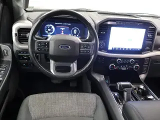 Ford F-150 Lightning 2023 AWD XLT 4dr SuperCrew 5.5 ft. SB