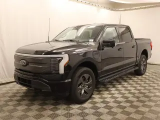 Ford F-150 Lightning 2023 AWD XLT 4dr SuperCrew 5.5 ft. SB