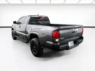 Toyota Tacoma 2023 4x4 SR 4dr Access Cab 6.1 ft LB