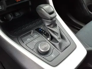 Toyota RAV4 Hybrid 2022 AWD LE 4dr SUV