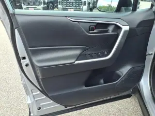 Toyota RAV4 Hybrid 2022 AWD LE 4dr SUV