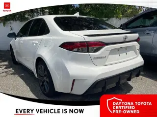 Toyota Corolla 2024 XSE 4dr Sedán