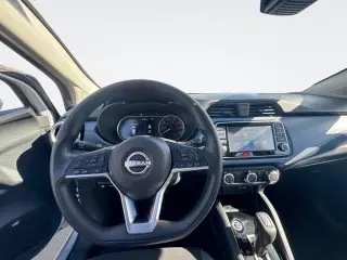 Nissan Versa 2025 SV 4dr Sedán