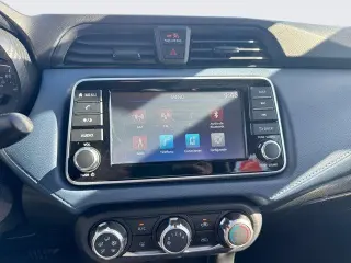 Nissan Versa 2025 SV 4dr Sedán